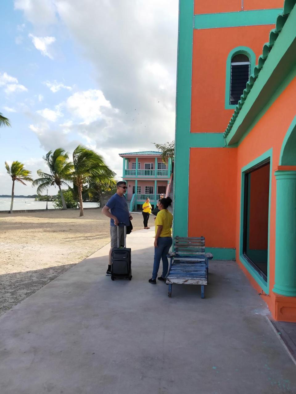 Sunshine View Hotel And Restaurant Corozal Exterior photo