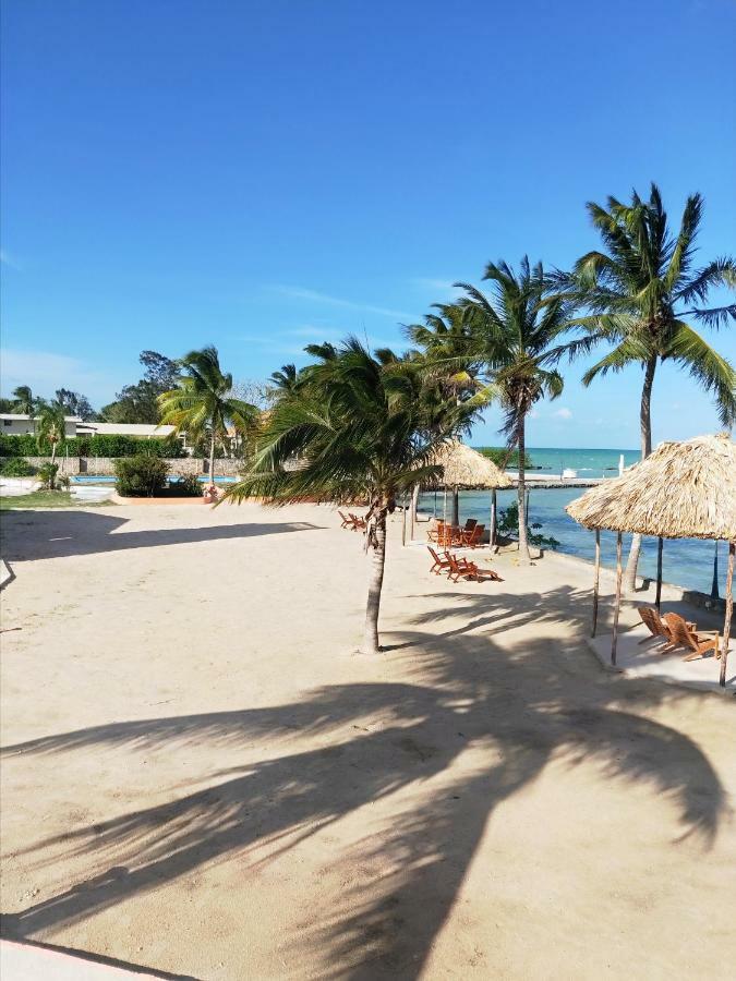 Sunshine View Hotel And Restaurant Corozal Exterior photo